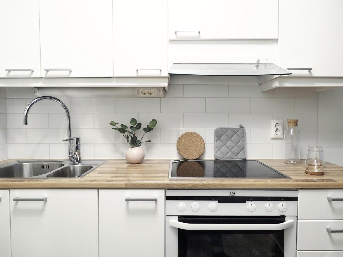 "Espa" - Modern 1Br Apartment With Sauna, Balcony & Free Parking, Hosted By 2Ndhomes Tampere Esterno foto